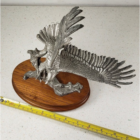 MASTERWORKS PEWTER EAGLE Limited Edition  Fine Wood Base Landing #898-/2300 - Picture 9 of 10